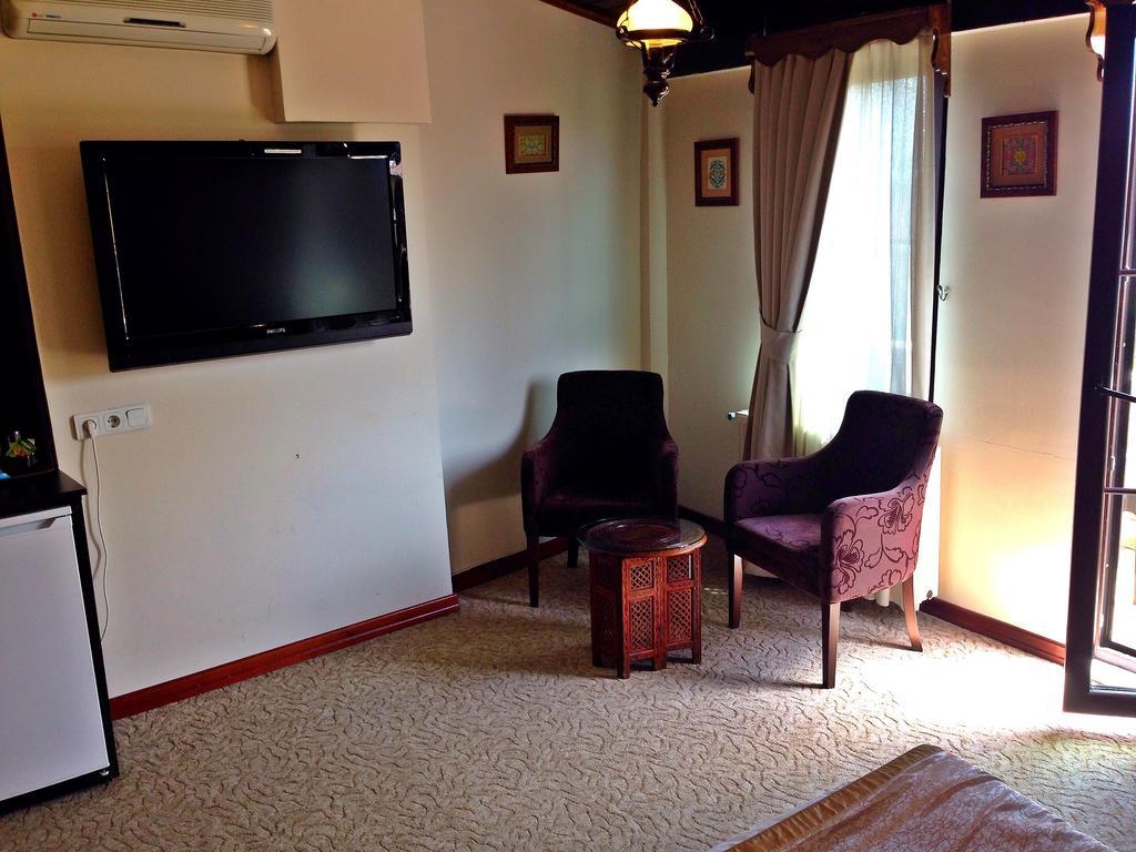 Naz Wooden House Inn Стамбул Екстер'єр фото