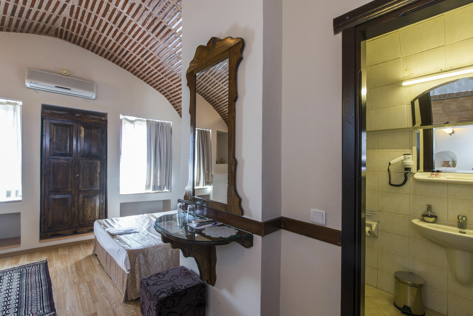 Naz Wooden House Inn Стамбул Екстер'єр фото